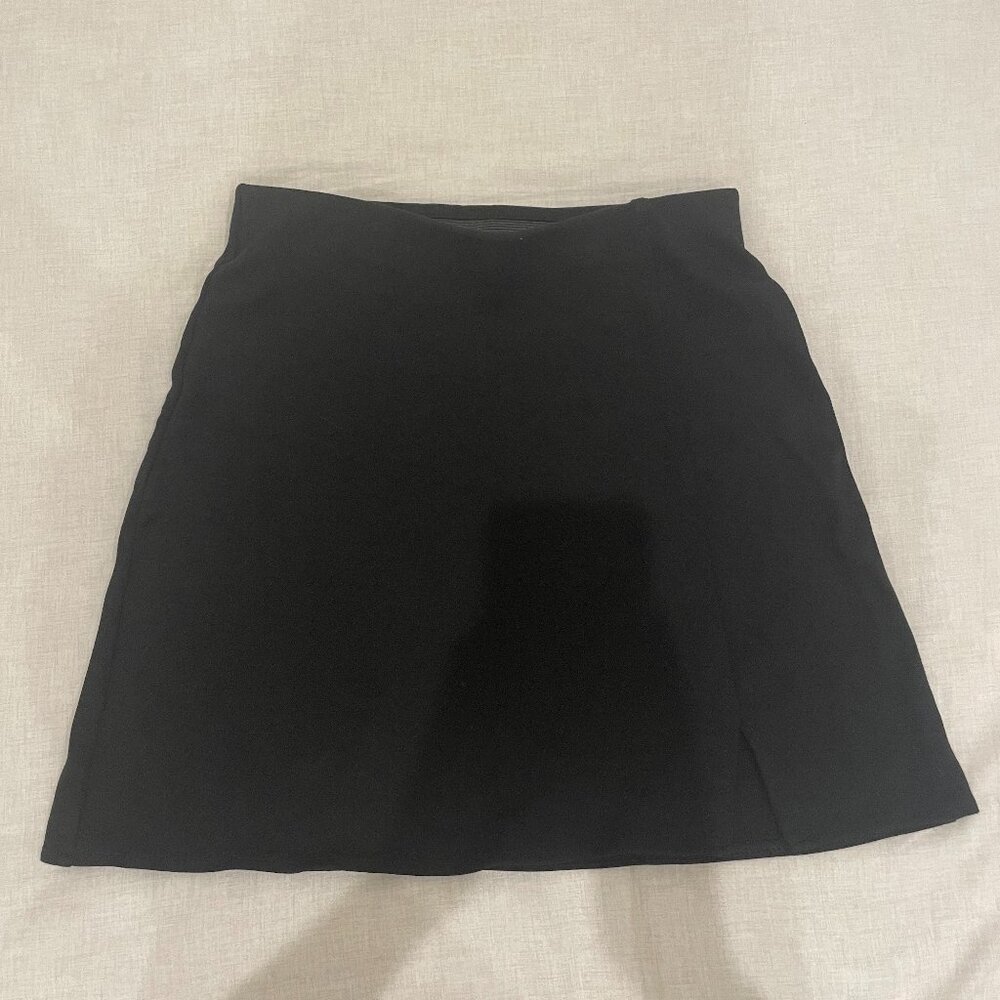 H&M Black High-Rise Skirt
